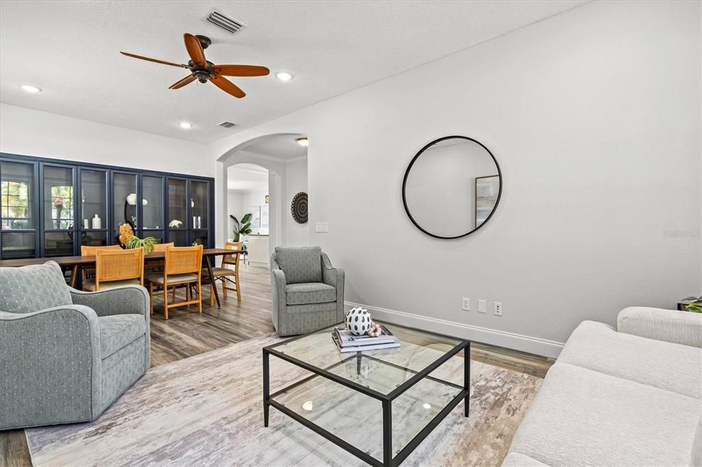 For Sale: $594,000 (5 beds, 3 baths, 2774 Square Feet)