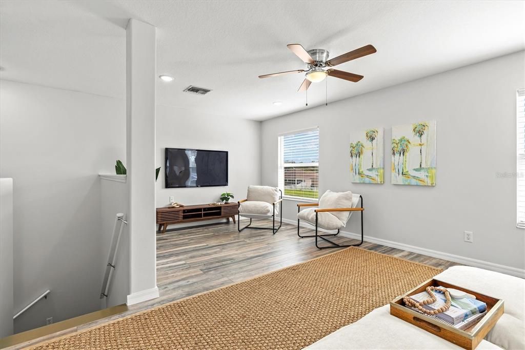 For Sale: $594,000 (5 beds, 3 baths, 2774 Square Feet)