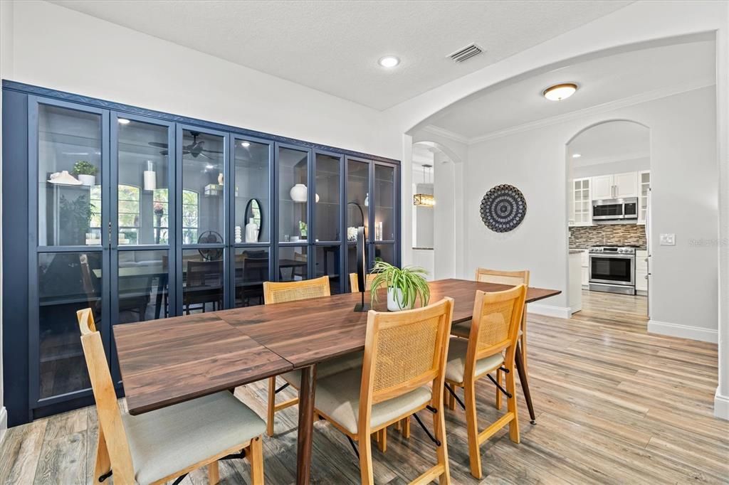 For Sale: $594,000 (5 beds, 3 baths, 2774 Square Feet)