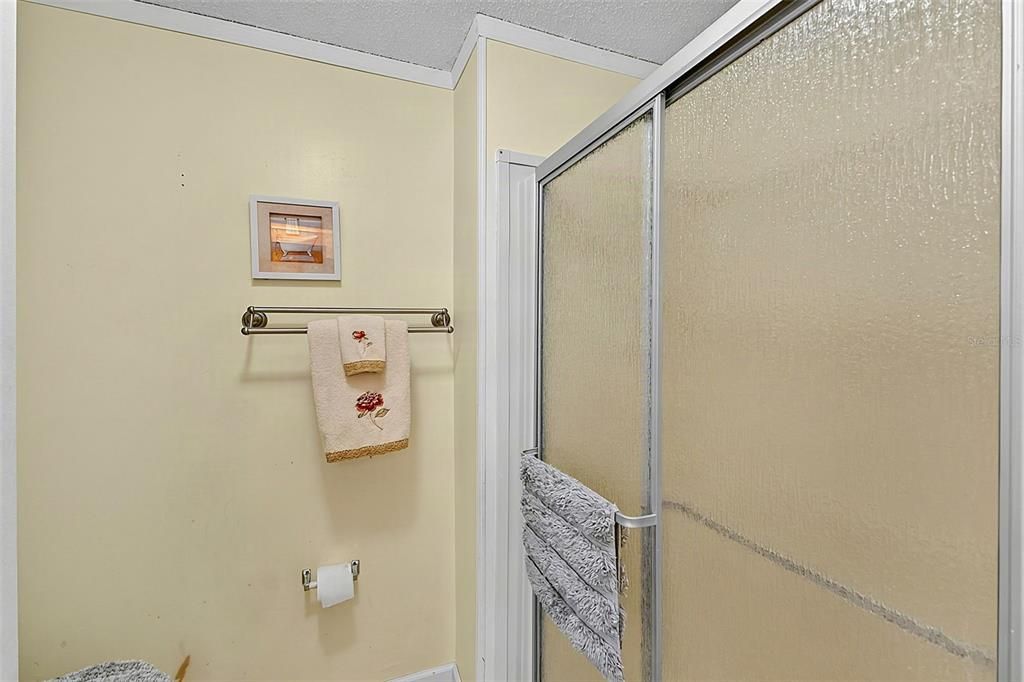 For Sale: $129,000 (2 beds, 2 baths, 1144 Square Feet)