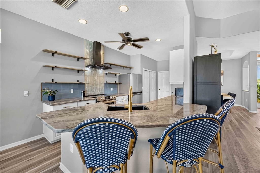 For Sale: $399,900 (3 beds, 2 baths, 1839 Square Feet)