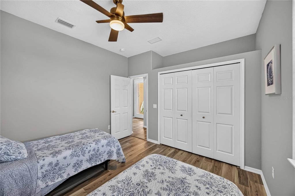 For Sale: $399,900 (3 beds, 2 baths, 1839 Square Feet)