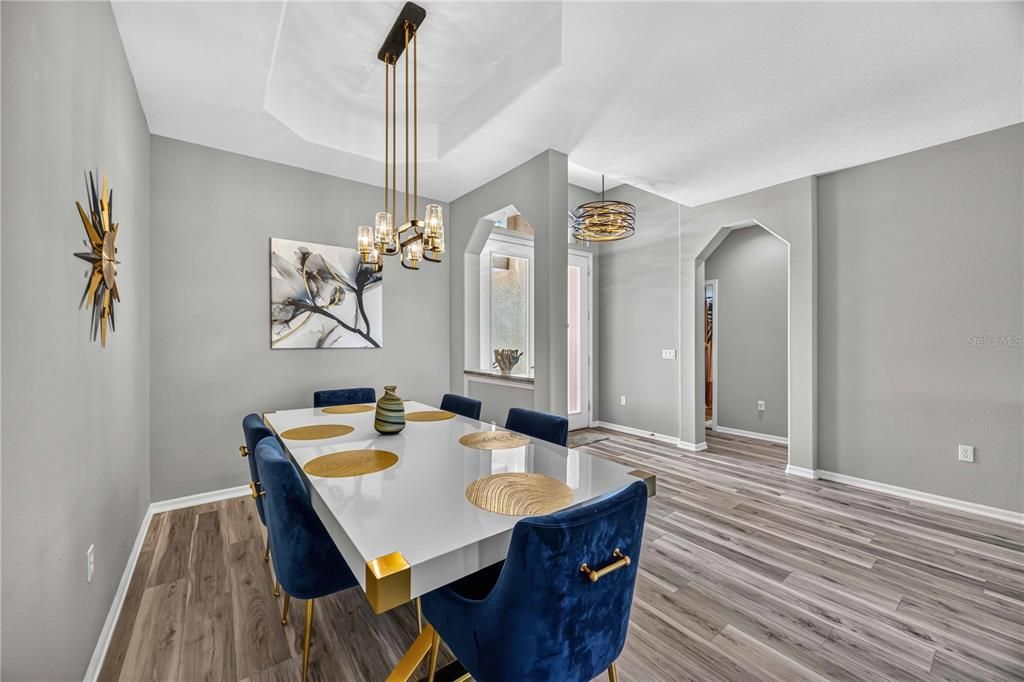 For Sale: $399,900 (3 beds, 2 baths, 1839 Square Feet)