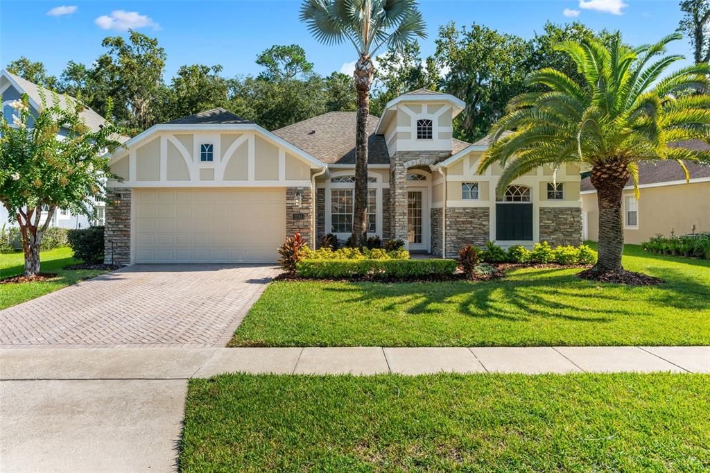 For Sale: $565,000 (4 beds, 3 baths, 2278 Square Feet)