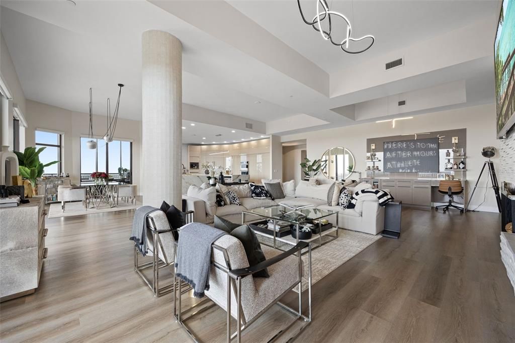 For Sale: $1,140,000 (4 beds, 3 baths, 3928 Square Feet)