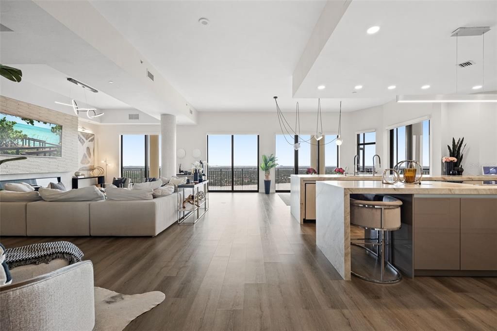 For Sale: $1,140,000 (4 beds, 3 baths, 3928 Square Feet)