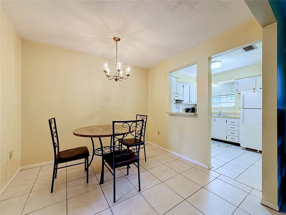 En Venta: $114,900 (1 camas, 1 baños, 825 Pies cuadrados)