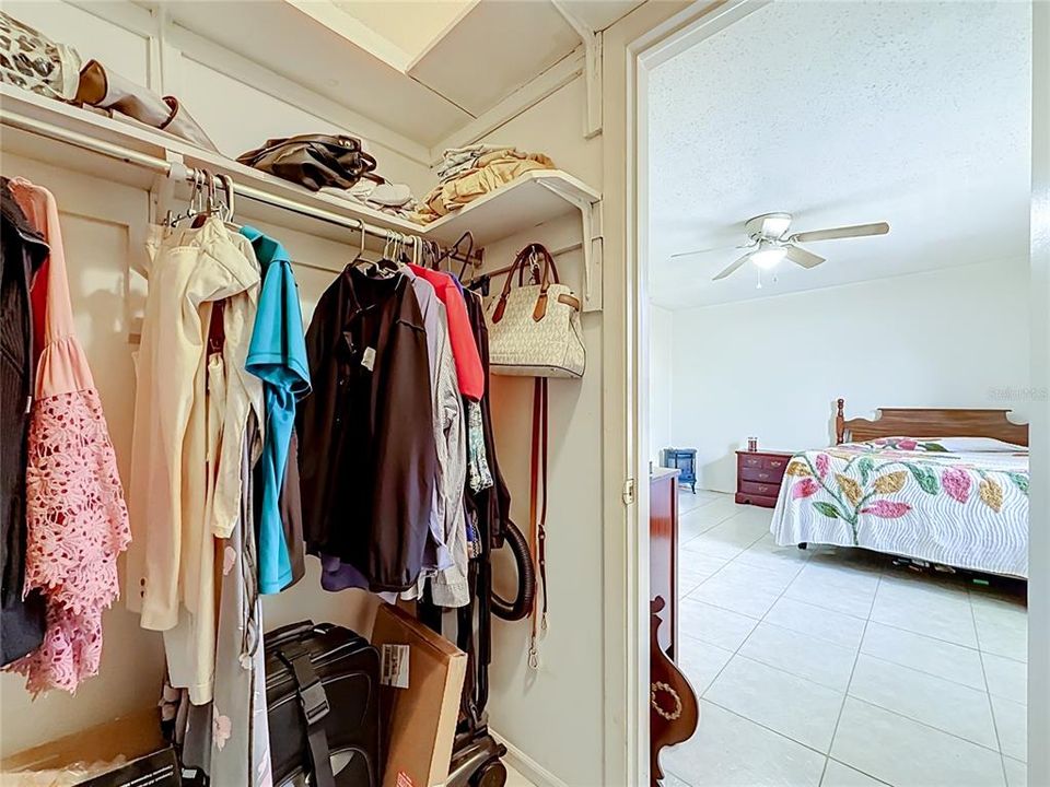 En Venta: $114,900 (1 camas, 1 baños, 825 Pies cuadrados)