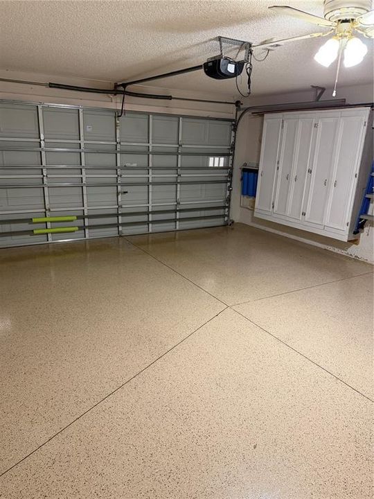 For Rent: $2,600 (3 beds, 2 baths, 1979 Square Feet)