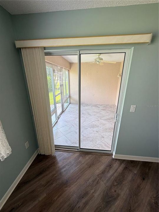 For Rent: $2,600 (3 beds, 2 baths, 1979 Square Feet)