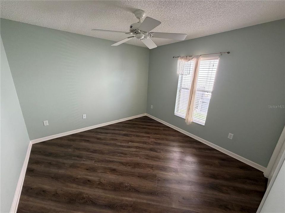For Rent: $2,600 (3 beds, 2 baths, 1979 Square Feet)