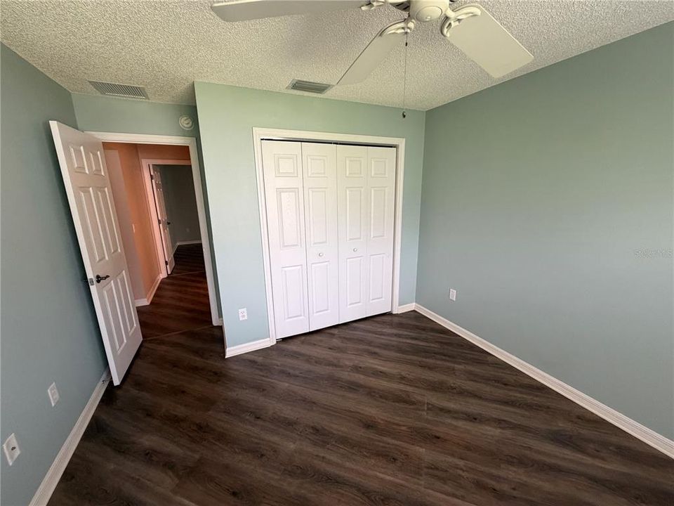 For Rent: $2,600 (3 beds, 2 baths, 1979 Square Feet)