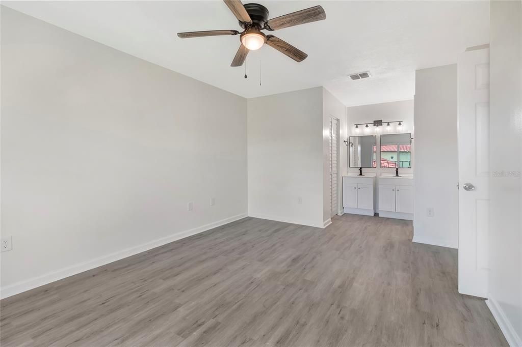 En Venta: $225,000 (3 camas, 2 baños, 1586 Pies cuadrados)