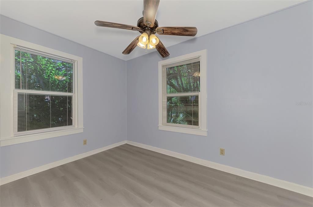 For Rent: $2,900 (2 beds, 1 baths, 1012 Square Feet)