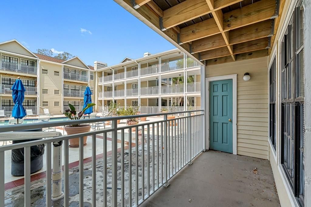 For Rent: $1,990 (1 beds, 1 baths, 631 Square Feet)