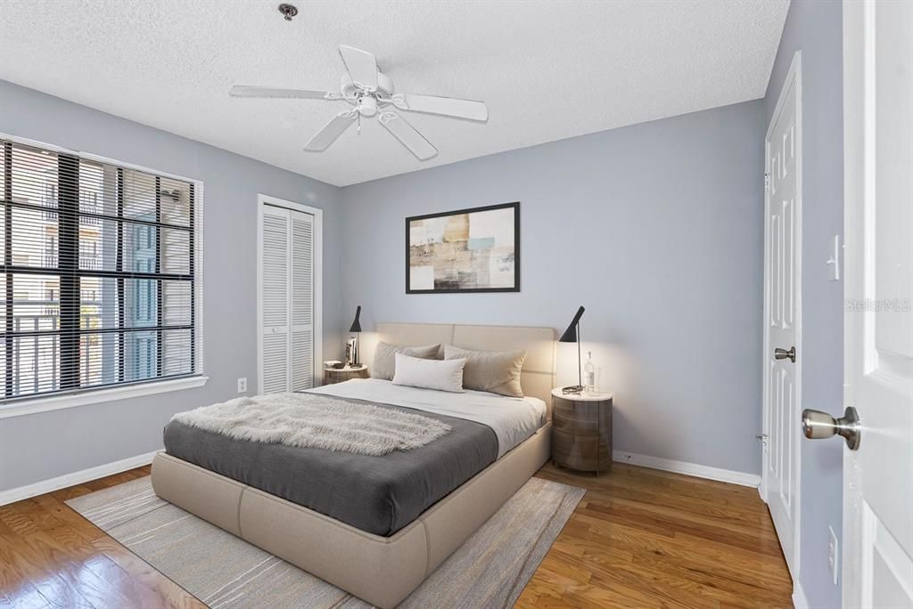 For Rent: $1,990 (1 beds, 1 baths, 631 Square Feet)