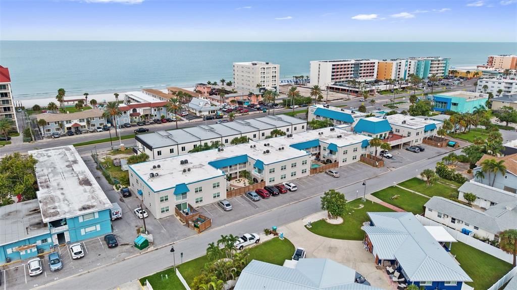 En Venta: $365,000 (1 camas, 1 baños, 701 Pies cuadrados)