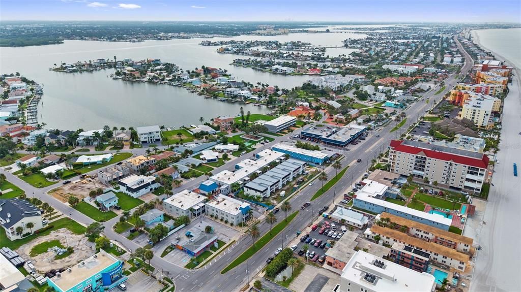 En Venta: $365,000 (1 camas, 1 baños, 701 Pies cuadrados)
