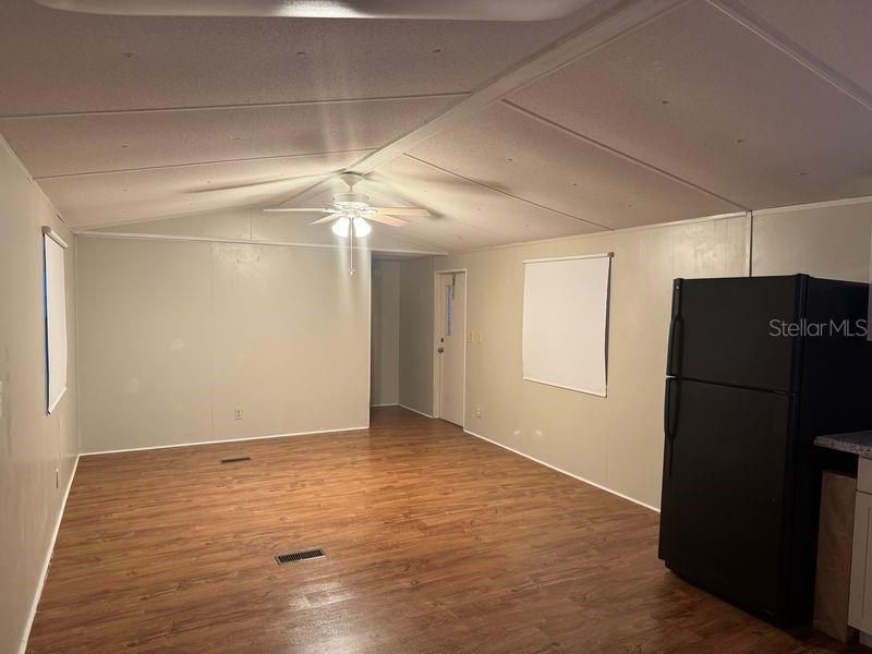 For Rent: $1,495 (2 beds, 2 baths, 1000 Square Feet)