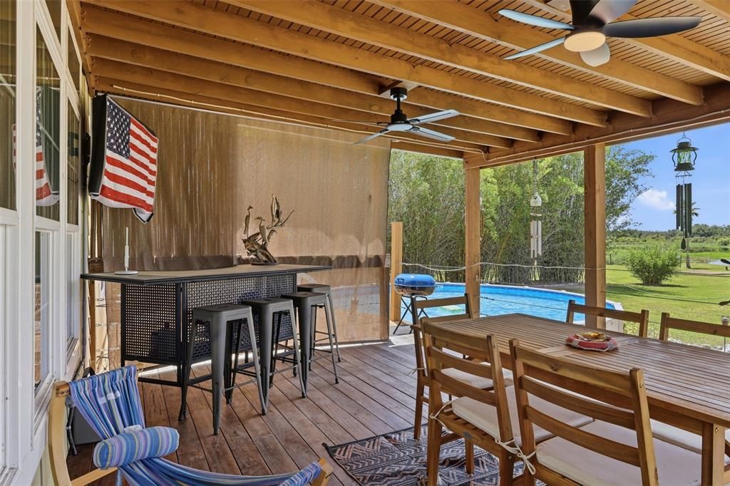 For Sale: $2,000,000 (3 beds, 2 baths, 2016 Square Feet)