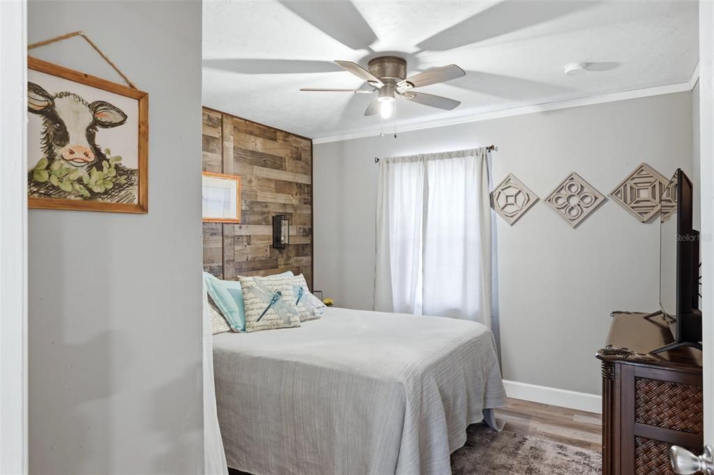 For Sale: $2,000,000 (3 beds, 2 baths, 2016 Square Feet)