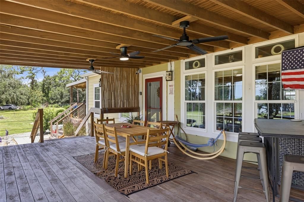 For Sale: $2,000,000 (3 beds, 2 baths, 2016 Square Feet)