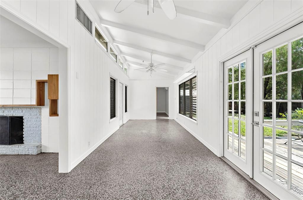 En Venta: $435,000 (3 camas, 1 baños, 1466 Pies cuadrados)