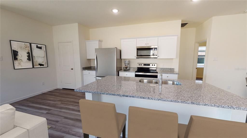 For Sale: $289,990 (3 beds, 2 baths, 1366 Square Feet)