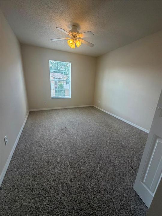 For Sale: $280,000 (3 beds, 2 baths, 1880 Square Feet)