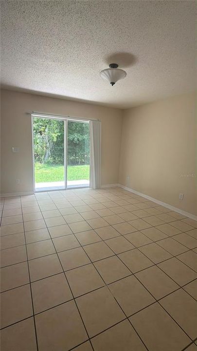 For Sale: $280,000 (3 beds, 2 baths, 1880 Square Feet)