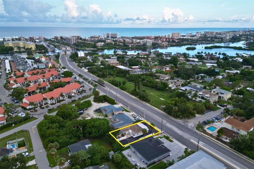 En Venta: $699,000 (0 camas, 0 baños, 1632 Pies cuadrados)