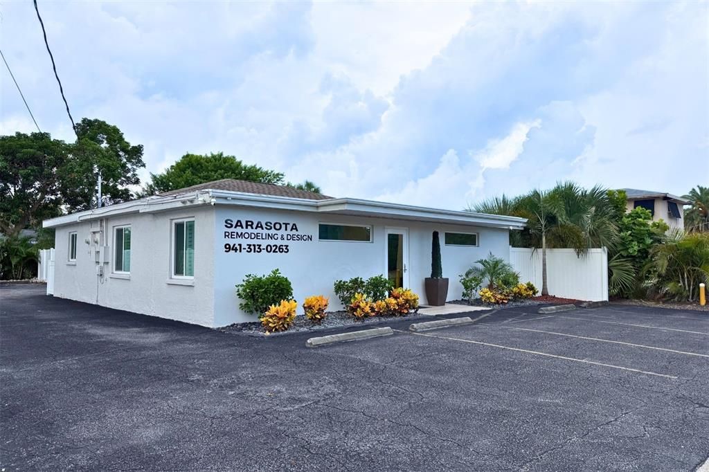 En Venta: $699,000 (0 camas, 0 baños, 1632 Pies cuadrados)