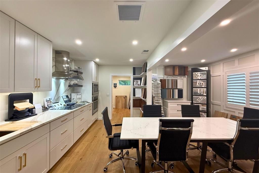 En Venta: $699,000 (0 camas, 0 baños, 1632 Pies cuadrados)