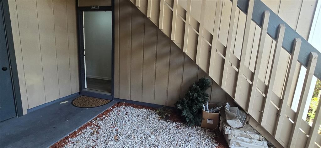 For Sale: $125,000 (2 beds, 1 baths, 1000 Square Feet)