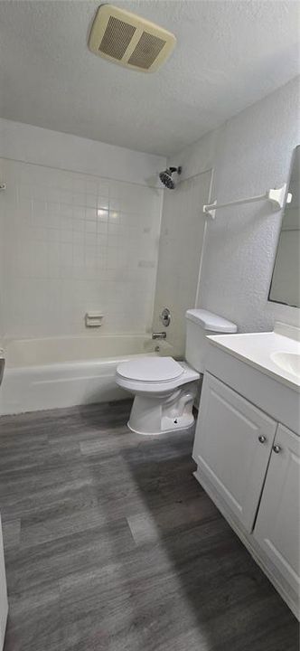 For Sale: $125,000 (2 beds, 1 baths, 1000 Square Feet)