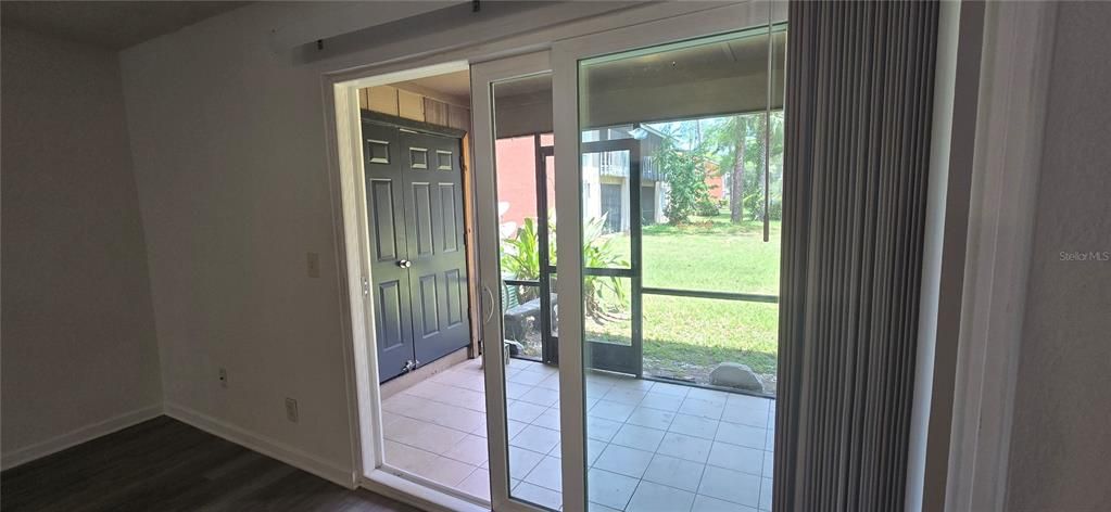 For Sale: $125,000 (2 beds, 1 baths, 1000 Square Feet)