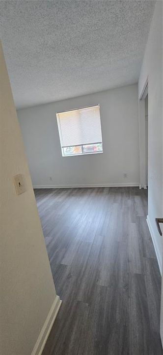 For Sale: $125,000 (2 beds, 1 baths, 1000 Square Feet)