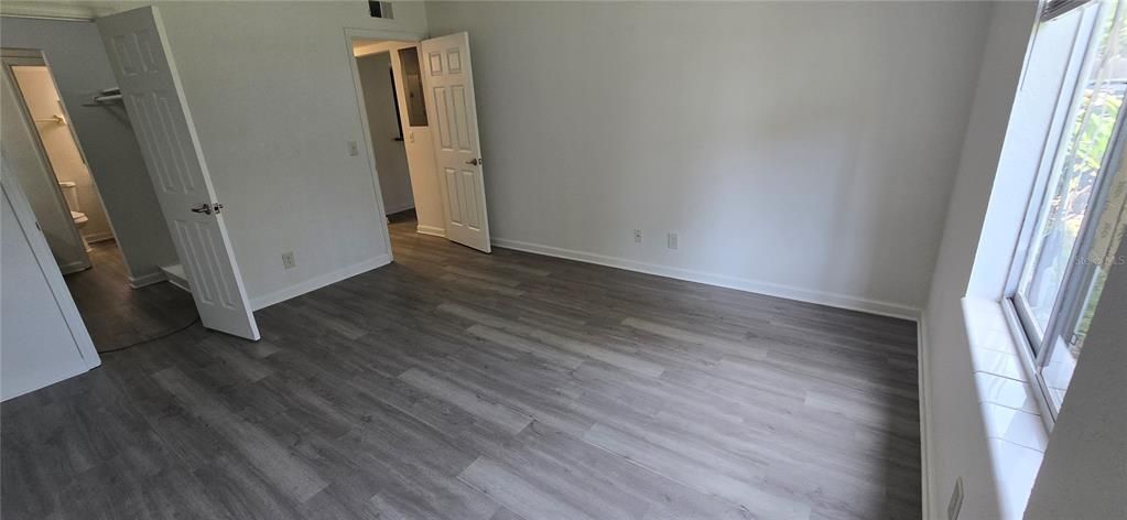 For Sale: $125,000 (2 beds, 1 baths, 1000 Square Feet)