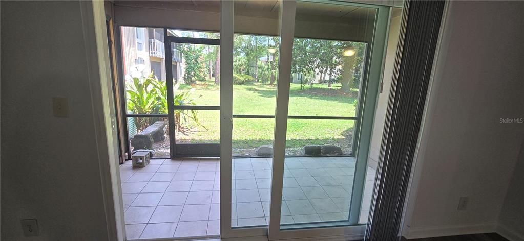 For Sale: $125,000 (2 beds, 1 baths, 1000 Square Feet)