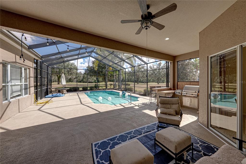 For Rent: $3,200 (3 beds, 3 baths, 2569 Square Feet)