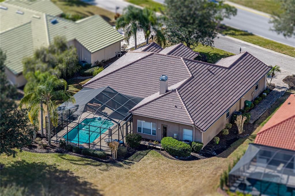For Rent: $3,200 (3 beds, 3 baths, 2569 Square Feet)