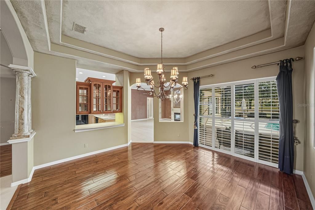 For Rent: $3,200 (3 beds, 3 baths, 2569 Square Feet)