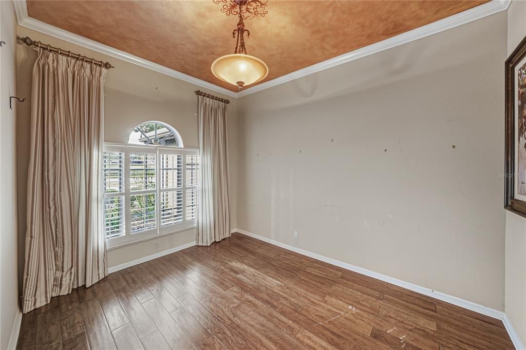 For Rent: $3,200 (3 beds, 3 baths, 2569 Square Feet)