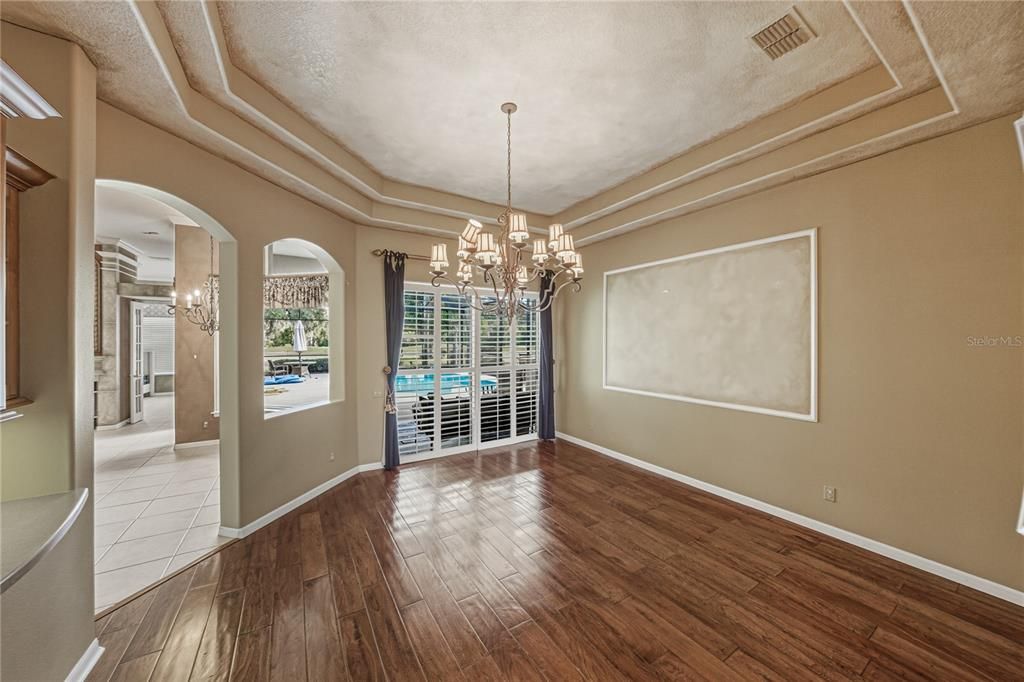 For Rent: $3,200 (3 beds, 3 baths, 2569 Square Feet)