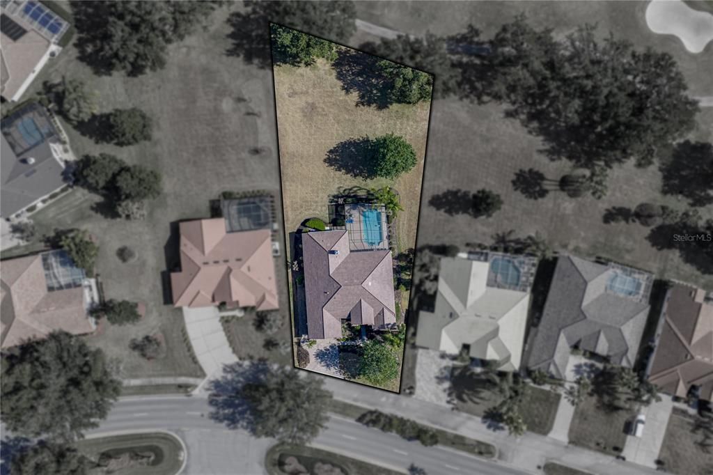 For Rent: $3,200 (3 beds, 3 baths, 2569 Square Feet)