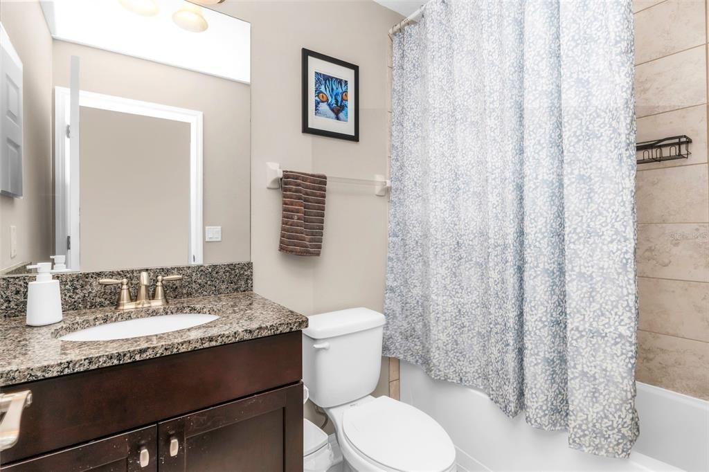 For Sale: $320,000 (2 beds, 2 baths, 1624 Square Feet)