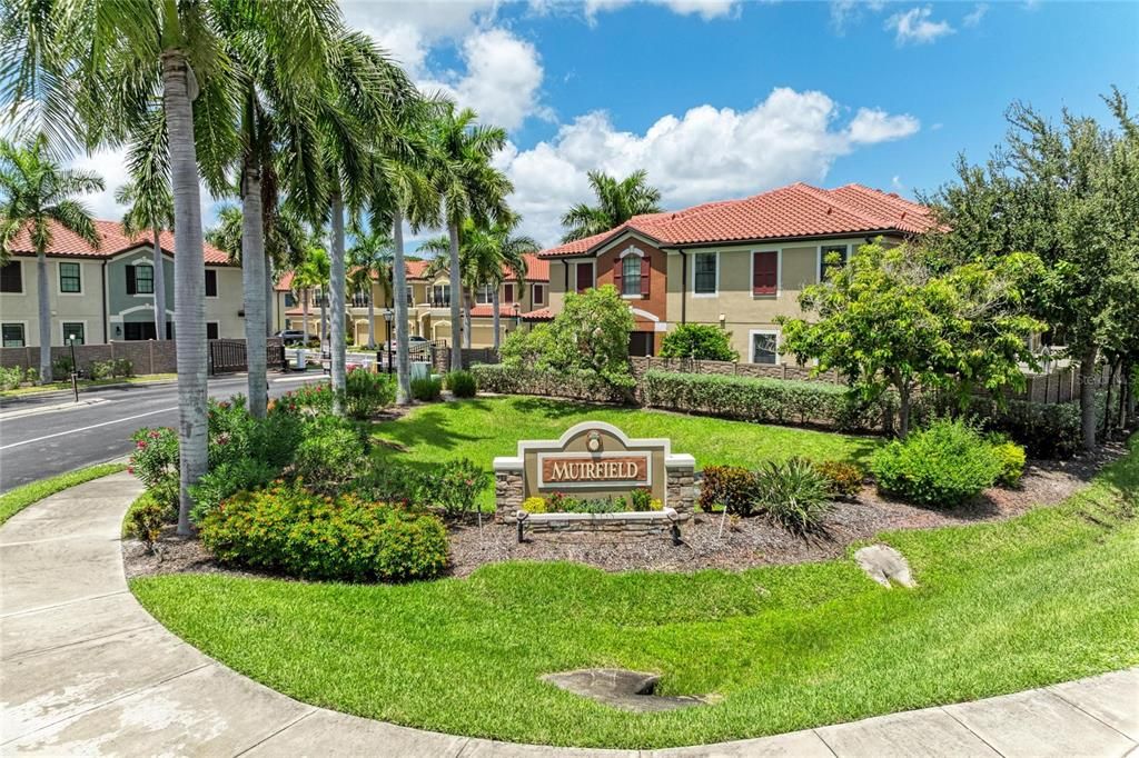 For Sale: $350,000 (2 beds, 2 baths, 1612 Square Feet)