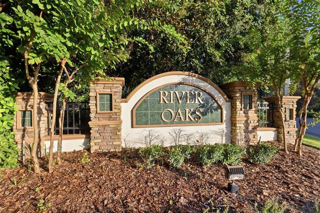 For Sale: $384,900 (3 beds, 2 baths, 2059 Square Feet)
