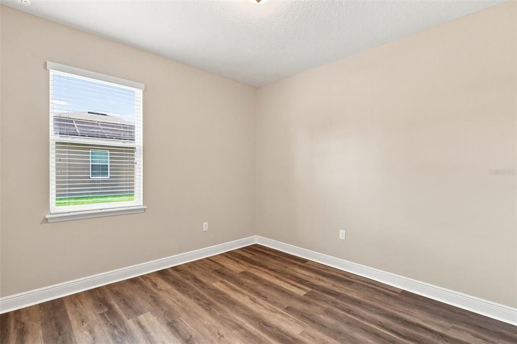For Sale: $384,900 (3 beds, 2 baths, 2059 Square Feet)