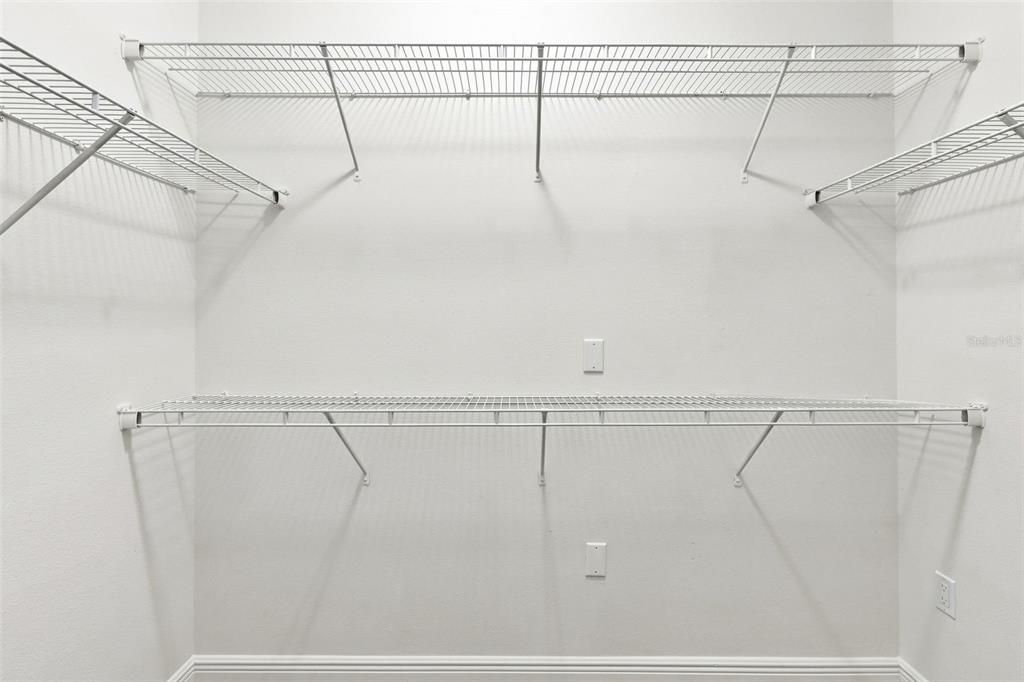 For Sale: $384,900 (3 beds, 2 baths, 2059 Square Feet)